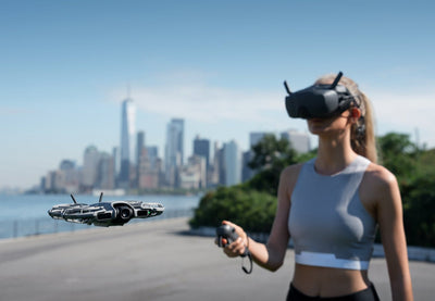 DJI Neo 2 con control gestual para capturar videos y realizar vuelos de forma sencilla