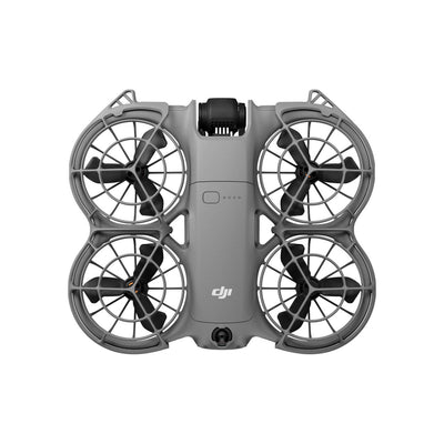 Vista trasera del DJI Neo 2 con diseño portátil y protectores de hélices integrados