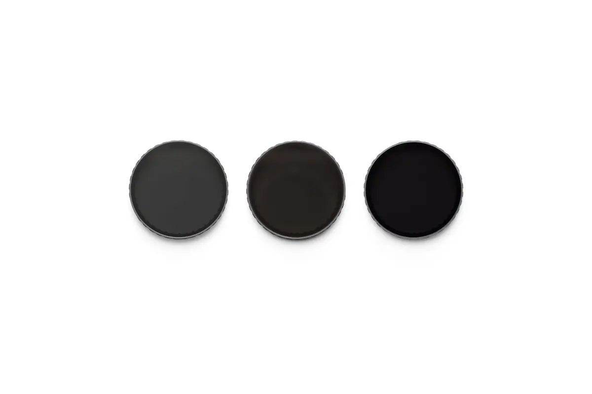 Detalle de tres filtros ND para DJI Osmo Action 6 destinados a controlar la entrada de luz